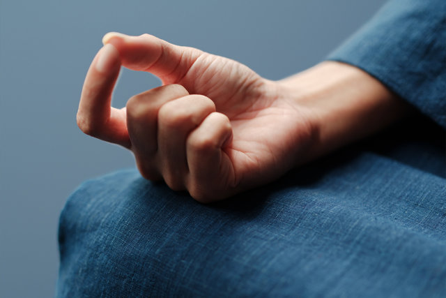Header yoga mudras